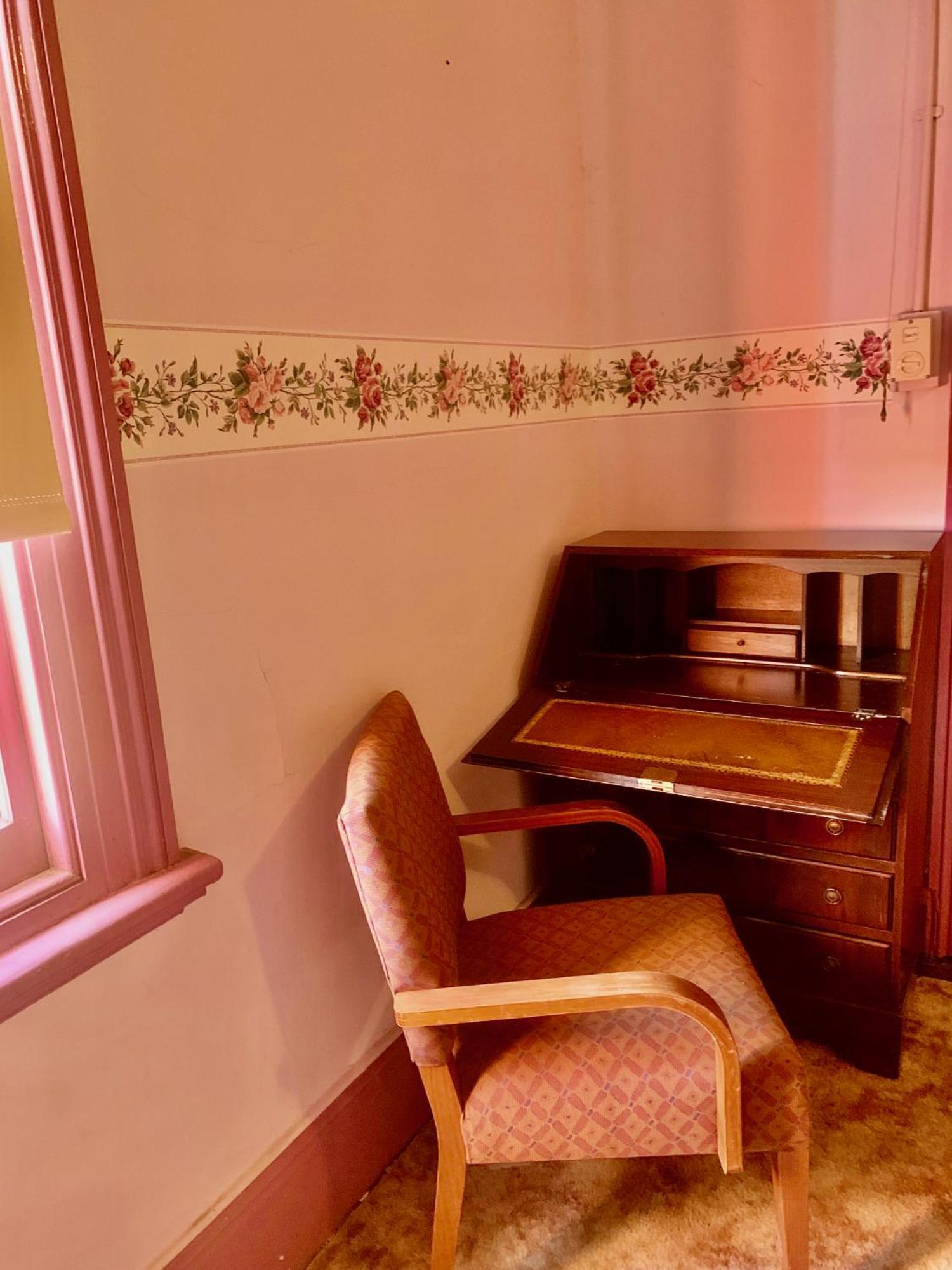 Historic Star Lodge And Station Masters House Narrandera Ruang foto