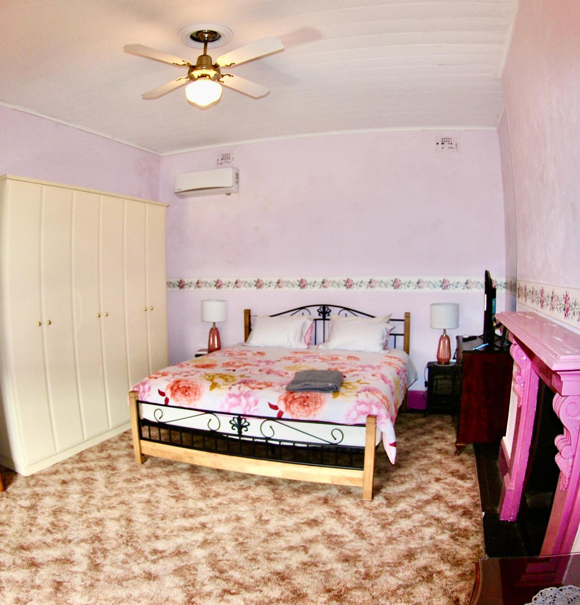 Historic Star Lodge And Station Masters House Narrandera Ruang foto
