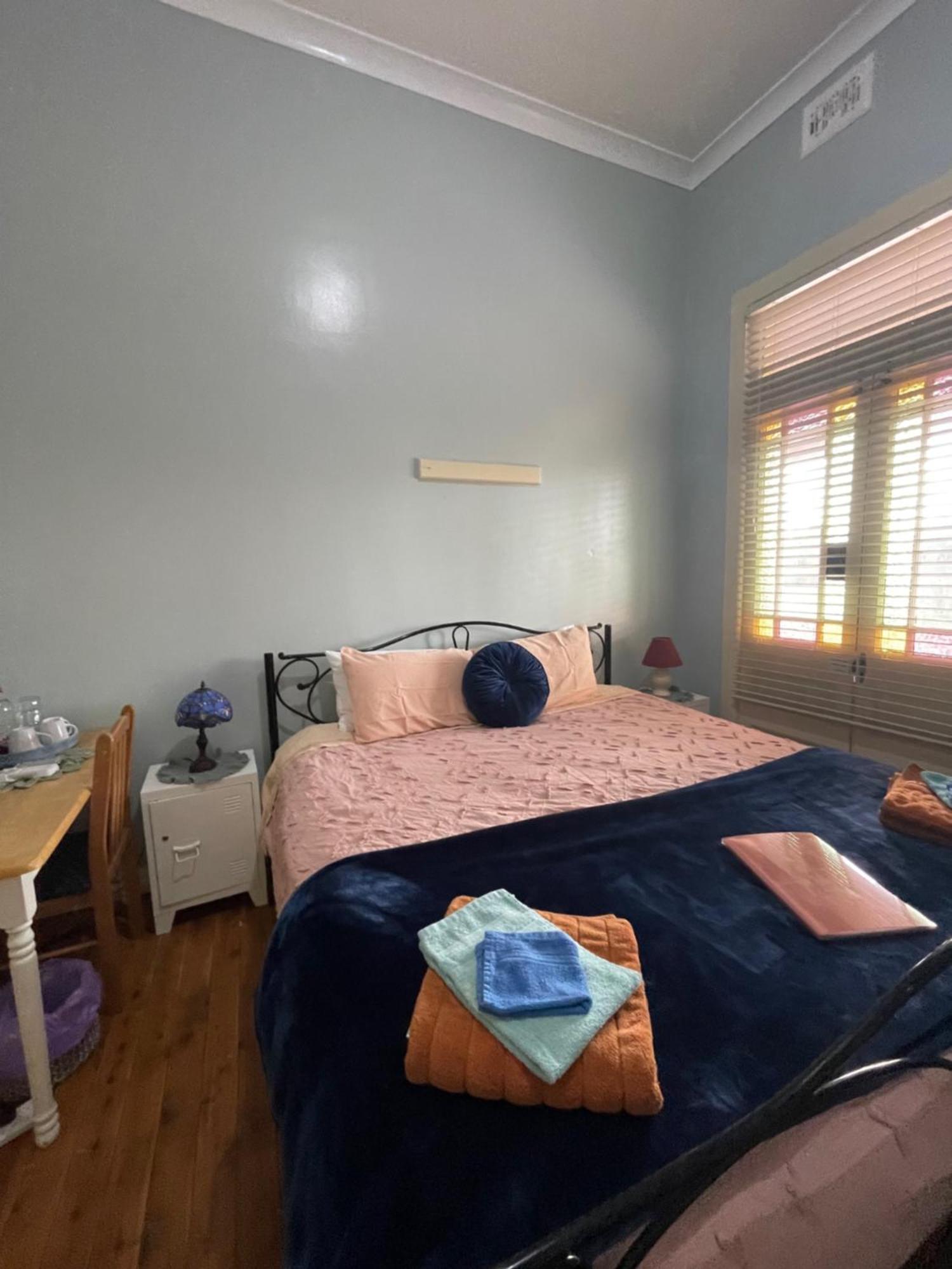 Historic Star Lodge And Station Masters House Narrandera Bagian luar foto
